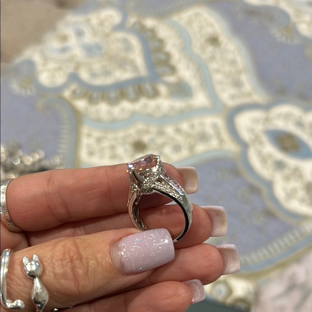 Elegant Silver and Pink Gemstone Ring